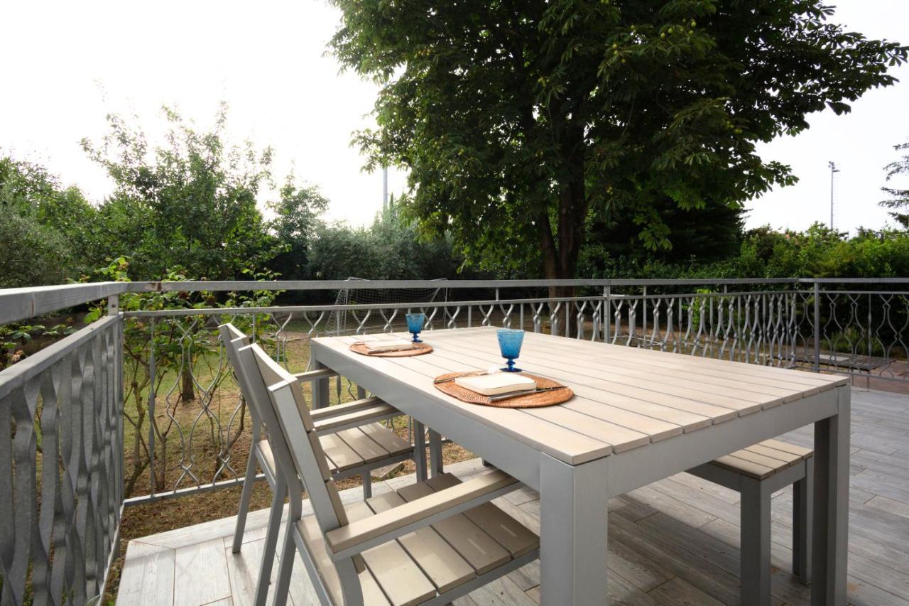 Apartamento L'Oasi Della Pace - Confortevole E Vicino A Tutto Chiaravalle Marche Exterior foto